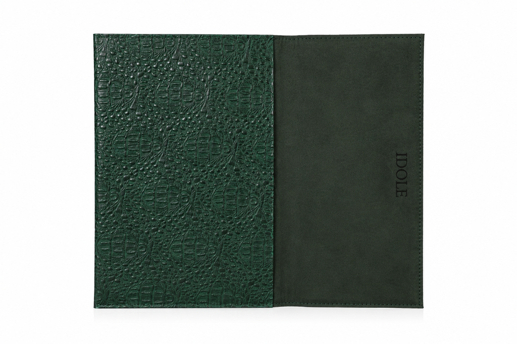 THE EXTENDED GREEN CROC LAPTOP SLEEVE