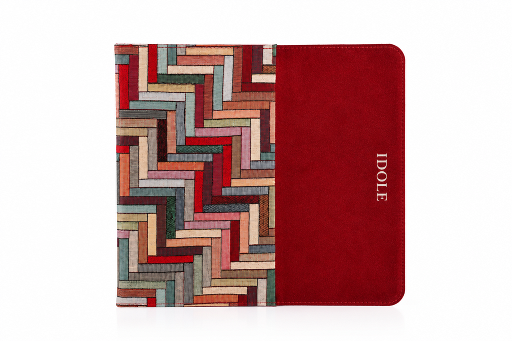 THE CLASSIC MOSAIIC LAPTOP SLEEVE